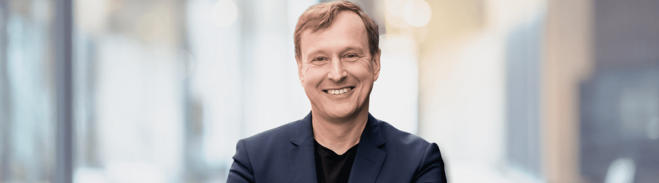 Šéf českého Vodafonu Petr Dvořák se přesune do Londýna